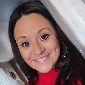 Meet your Posher, Carly